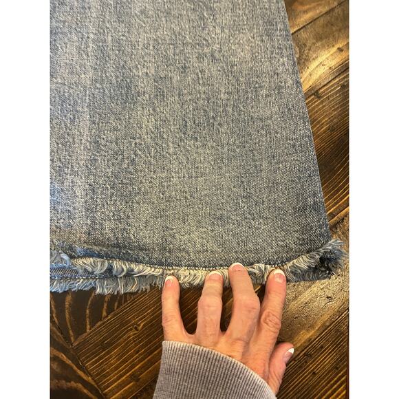 Vibrant Distressed Flare Jeans Women 5/26 Boho Western Cowgirl Aztec Fringe - Picture 10 of 12